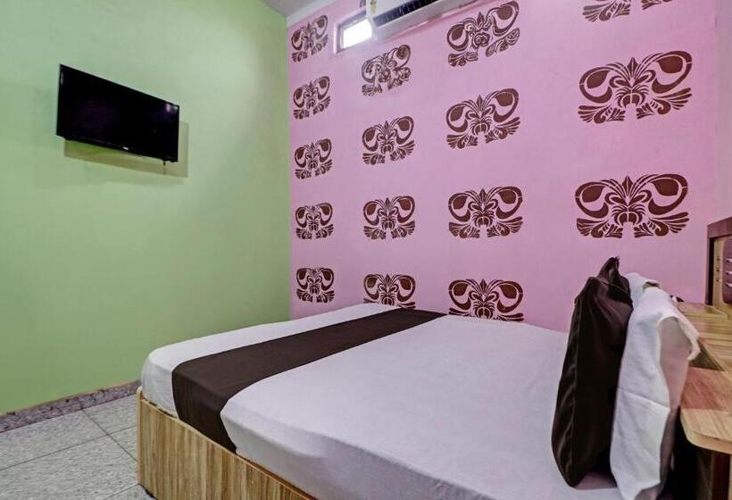 חדר קלאסי לשלושה, Oyo Good Vibes Hotel And Restaurant