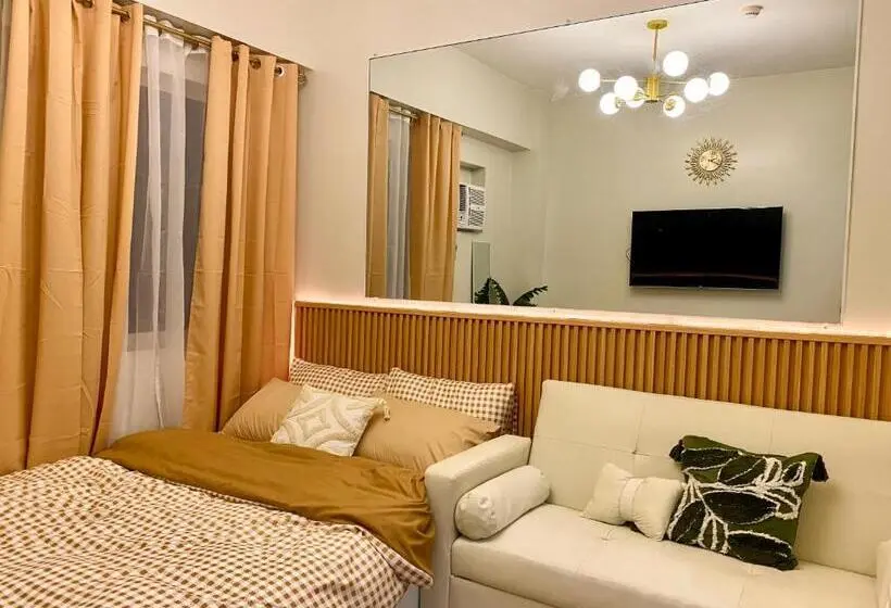 スタンダードルーム, Agape Rentals In Trees Residences