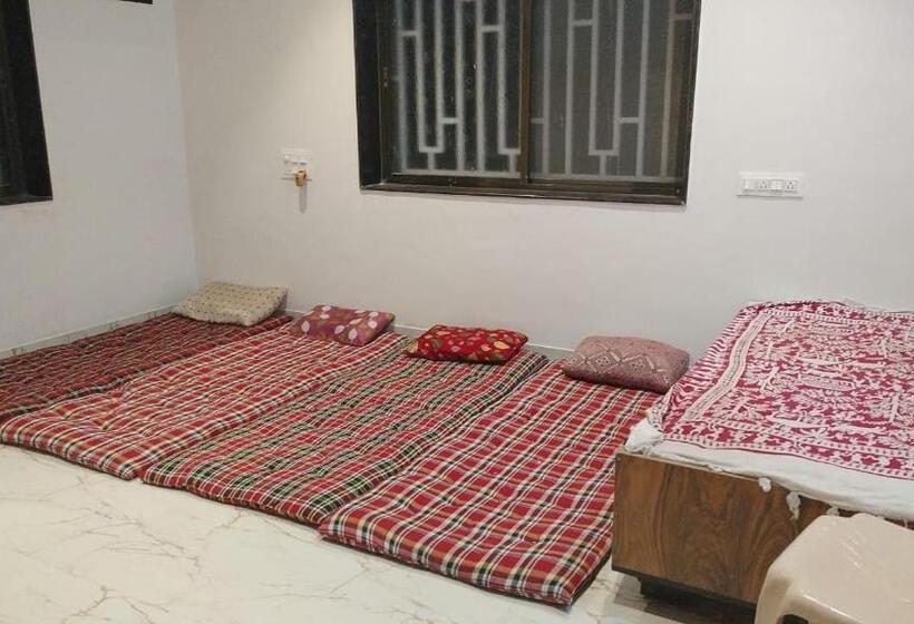 غرفة إقتصادية, Musale Homestay