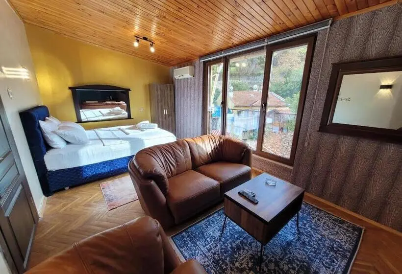 Standard-huone Vuoristonäkymä, Sari Kosk Butik Otel