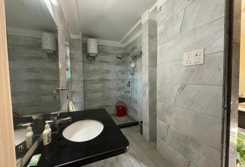 带山景的高级间, Sushrita Hillview Homestay
