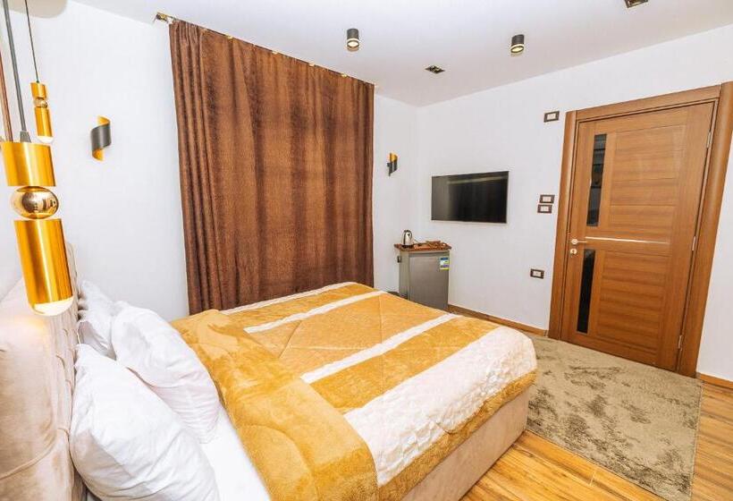 اتاق لوکس یک تخته, White Pyramids Inn