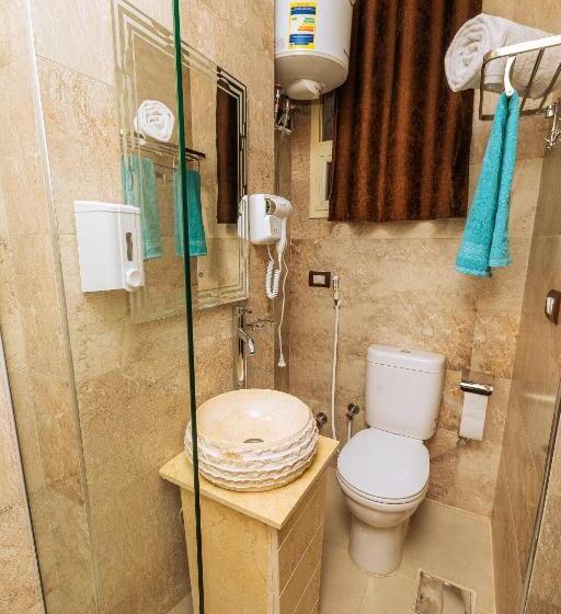 اتاق لوکس یک تخته, White Pyramids Inn