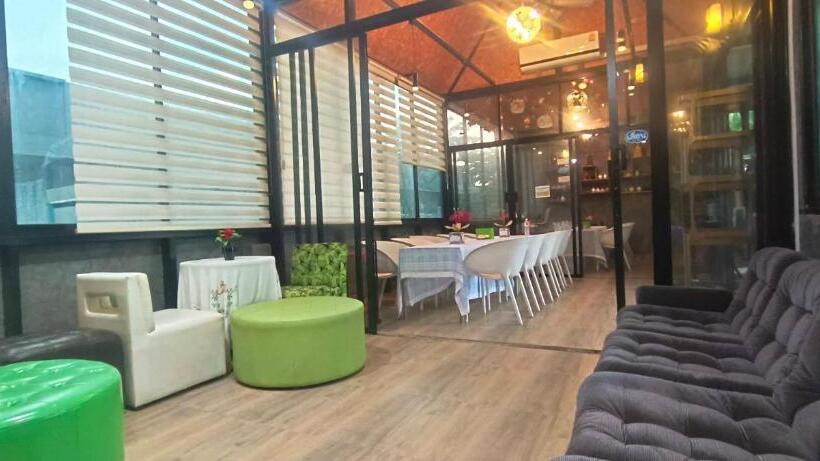 带大床的高级房间, Changrojresortkaengkhoi