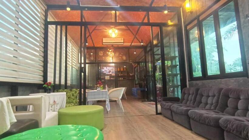 带大床的标准间, Changrojresortkaengkhoi