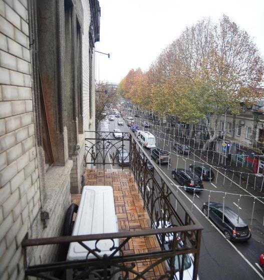 سوییت جونیور, City Lux