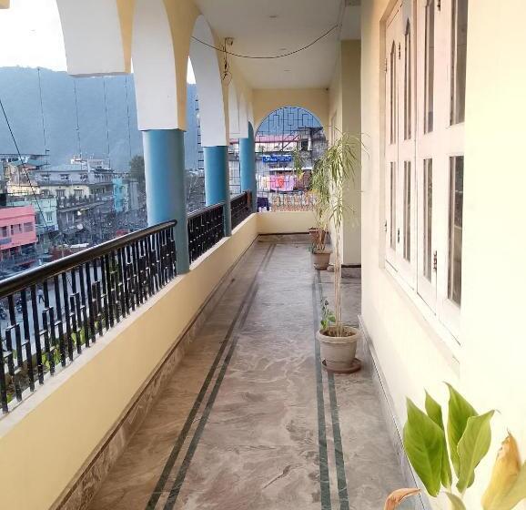 スタンダードシングルルーム, Hillview