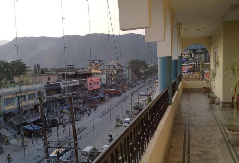 バルコニー付きスタンダードルーム, Hillview