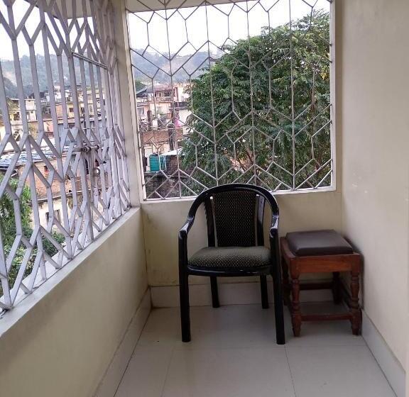 バルコニー付きスタンダードルーム, Hillview