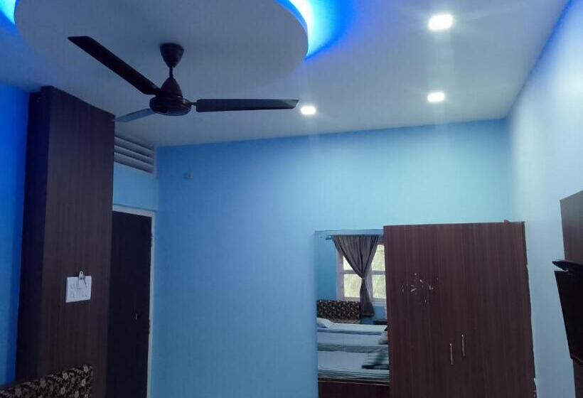 スタンダードトリプルルーム, Hillview