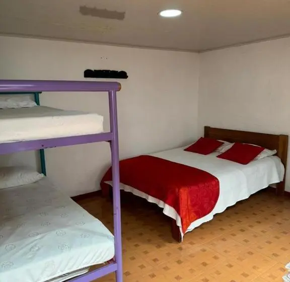 エコノミールーム, La Candelaria