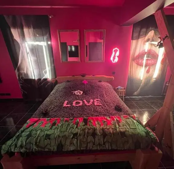 Huoneisto 1 Makuuhuone Terassi, Love Room Du Moulin Rose