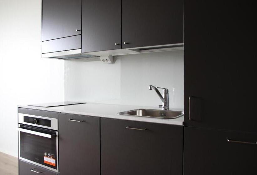 סטודיו סטנדרטי נוף לים, Noli Otaniemi