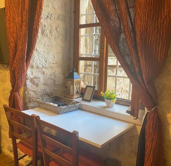 اتاق اکونومی, Villaoldmariner