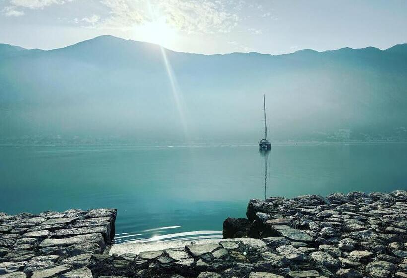 اتاق اکونومی, Villaoldmariner