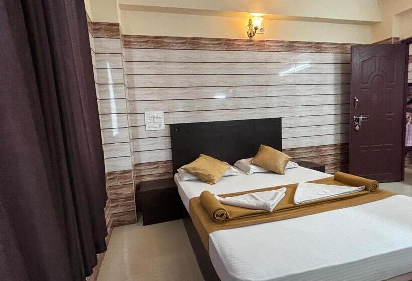 חדר דלוקס, Yamuna Vihar Toursit Home