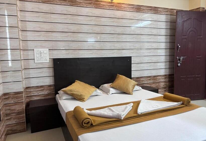 חדר דלוקס, Yamuna Vihar Toursit Home