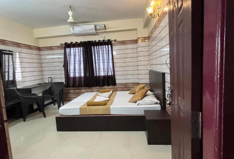 חדר דלוקס, Yamuna Vihar Toursit Home