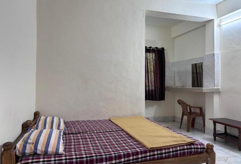 Номер Economy, Yamuna Vihar Toursit Home