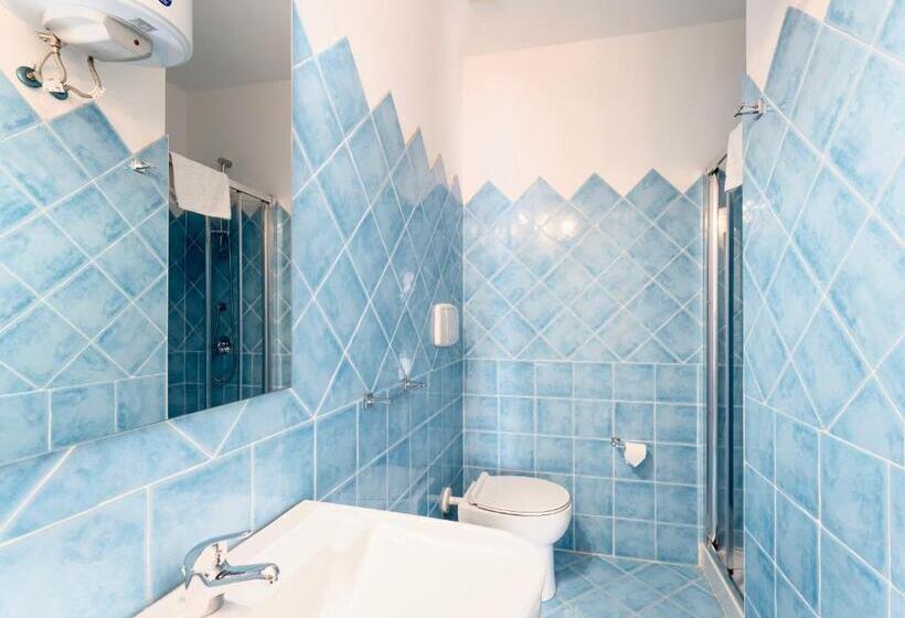 Апартаменты 1 Спальня, Isa Residence With Swimming Pool In Isola Rossa, Apartments With Air Conditioning And Private Outdoo