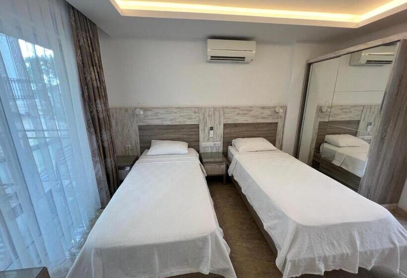 اتاق اساندارد با چشم‌انداز جانبی به دریا, Nar Twinn Otel
