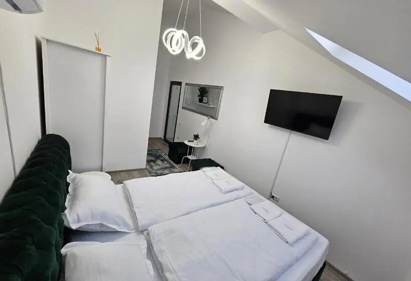 اتاق لوکس, Perfect Villa Ploiesti