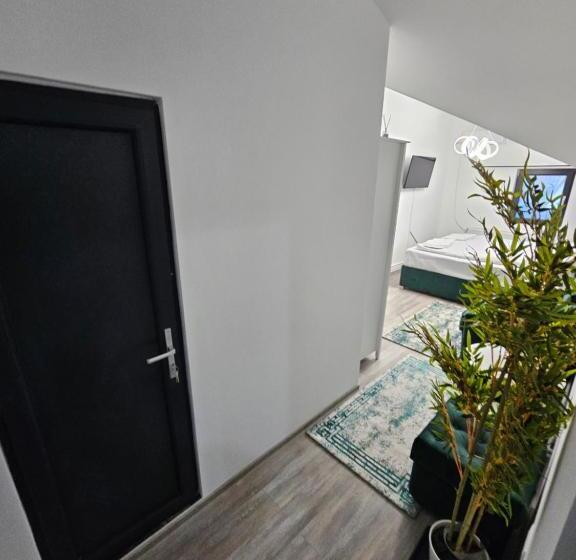 Трехместный Номер Deluxe, Perfect Villa Ploiesti