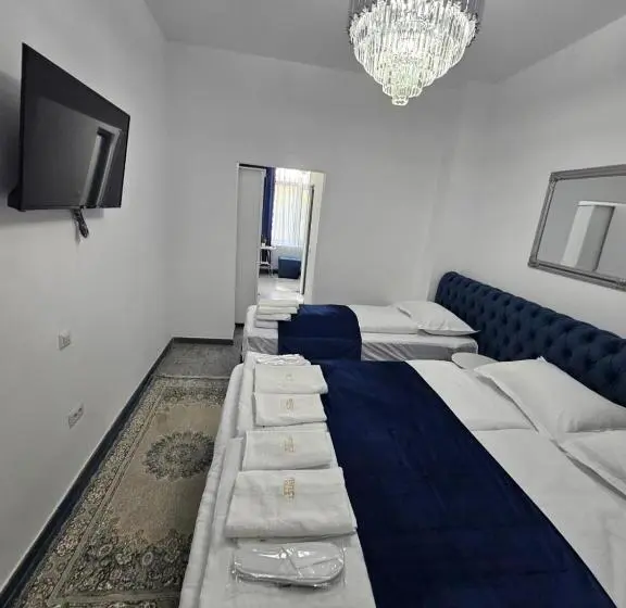 سوییت خانوادگی, Perfect Villa Ploiesti