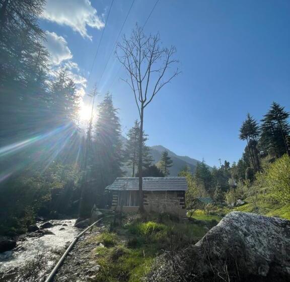 샬레, The Great Escape   A Jibhi Paradise