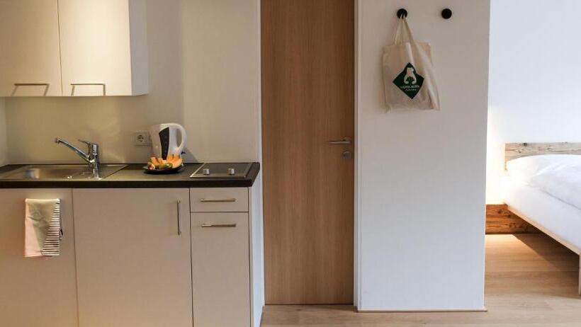 غرفة عائلية, Bären