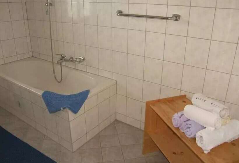 Апартаменты 1 Спальня, Espi Stables Ferienhof Esterhammer