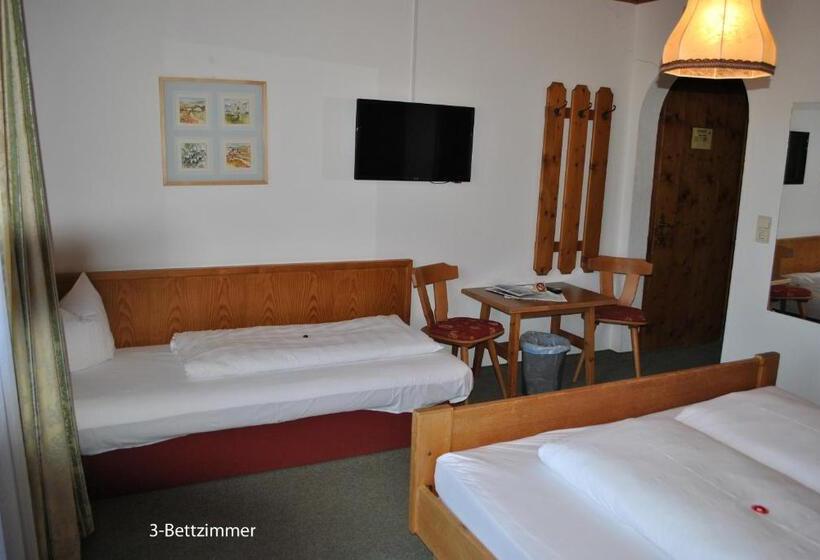 스탠다드 트리플 룸, Gasthof Panorama