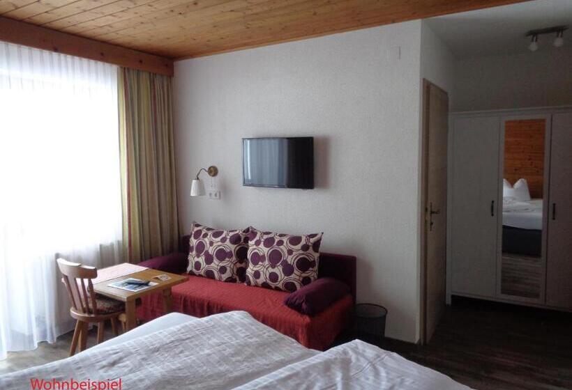 스탠다드 트리플 룸, Gasthof Panorama