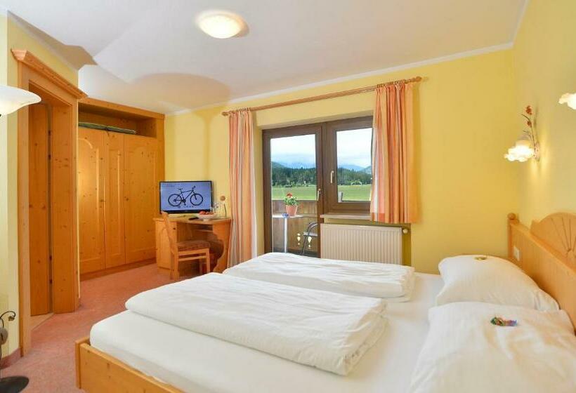 Номер Стандарт с Балконом, Pension Und Apartments Landhaus Marie