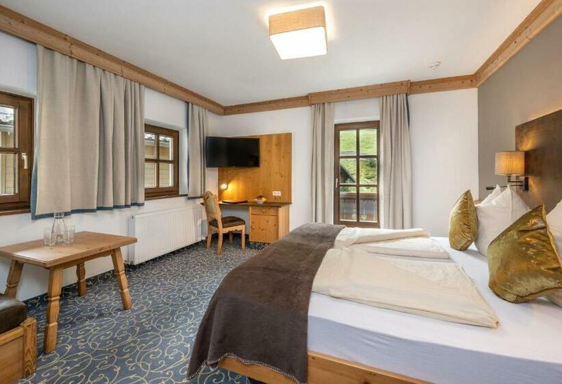 חדר סטנדרט, Naturhotel Huettenwirt In Middle Of Nature