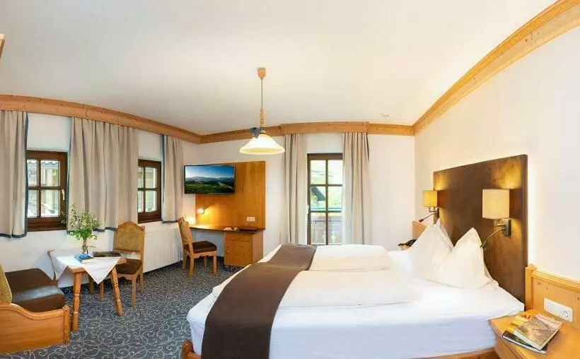 スタンダードルーム, Naturhotel Huettenwirt In Middle Of Nature