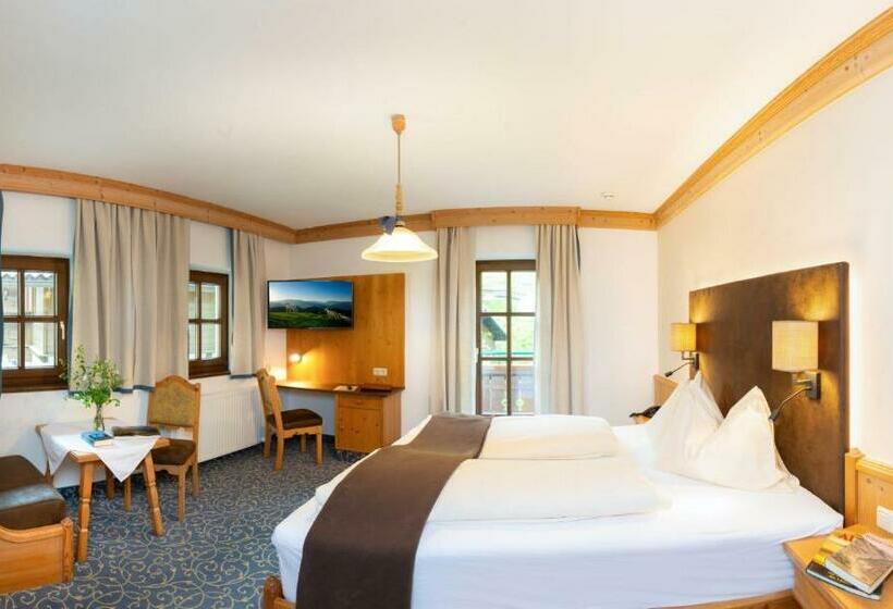 חדר סטנדרט, Naturhotel Huettenwirt In Middle Of Nature