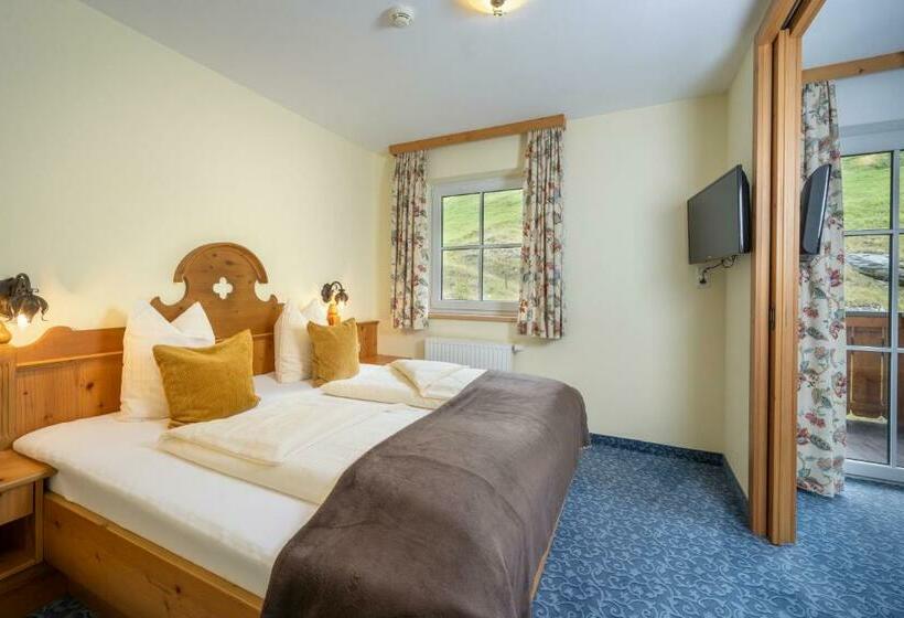 חדר סטנדרט, Naturhotel Huettenwirt In Middle Of Nature