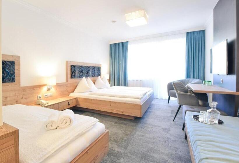 غرفة قياسية رباعية, Pension Ebnerwirt