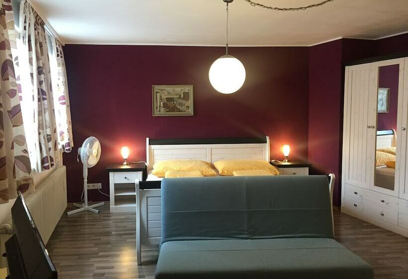 غرفة قياسية رباعية حمام مشترك, Pension Sonne Bed & Breakfast