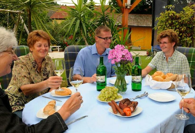 基本间, Privatzimmer Langthaler