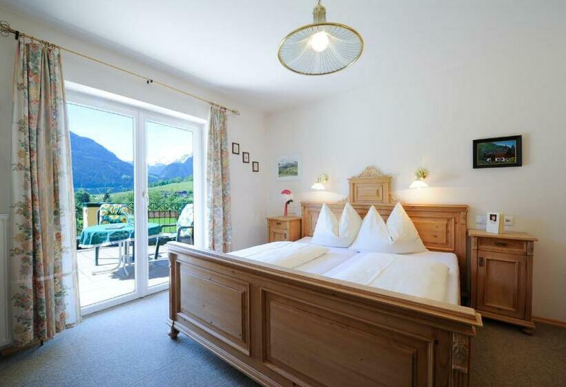 דירת שני חדרים עם מרפת, Sportpension Goldegg