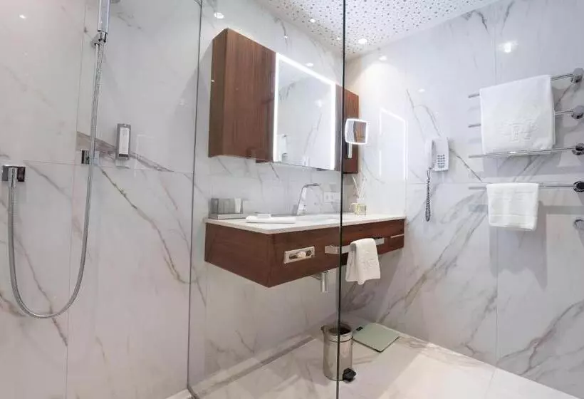اتاق استاندارد با تخت دوبل, Trofana Royal 5 Sterne Superior Resort