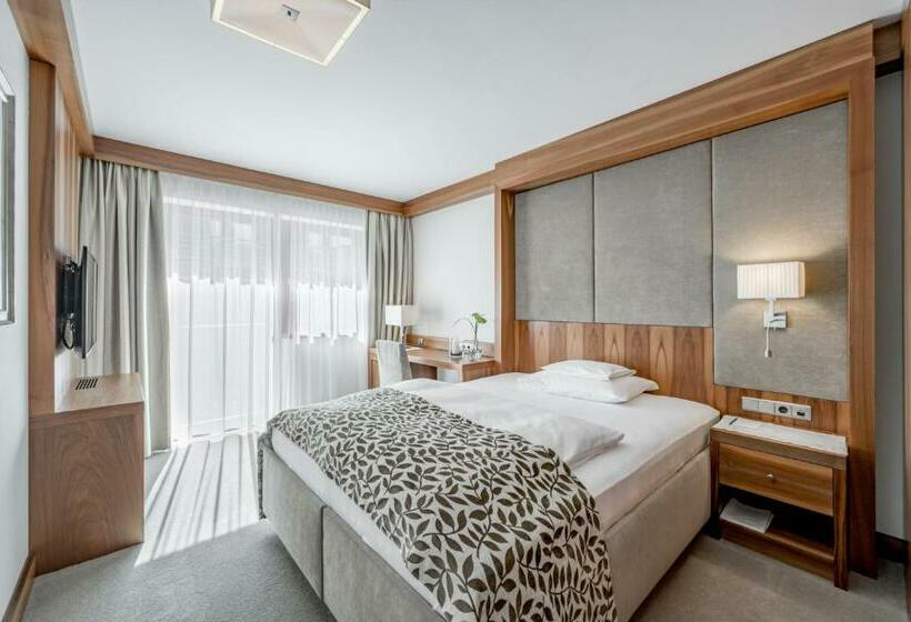 Номер Стандарт Индивидуальный, Trofana Royal 5 Sterne Superior Resort