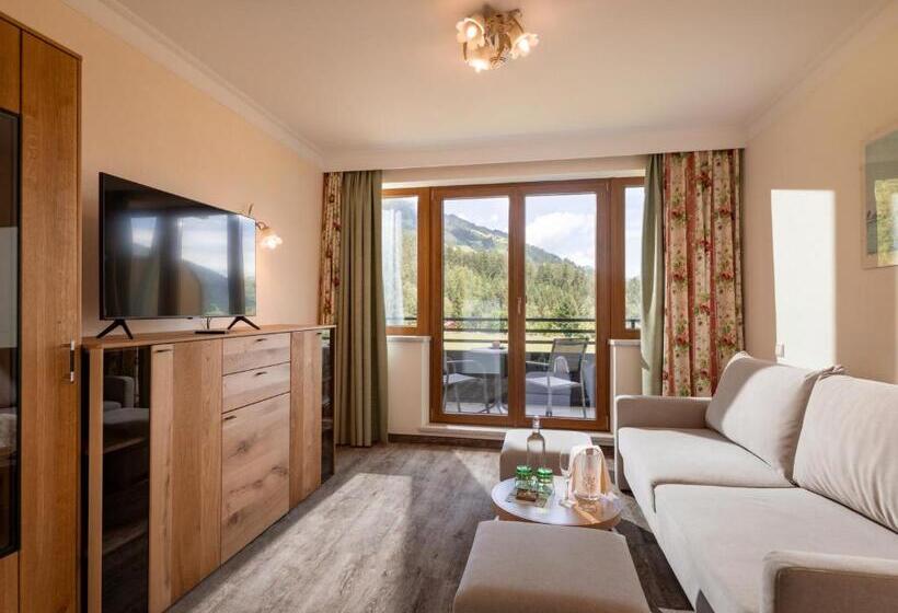 ジュニアスイート, Waldfriede Der Logenplatz Im Zillertal