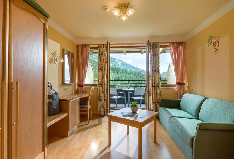 ジュニアスイート, Waldfriede Der Logenplatz Im Zillertal