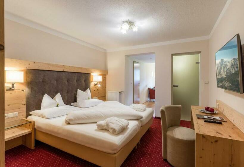 ジュニアスイート, Waldfriede Der Logenplatz Im Zillertal