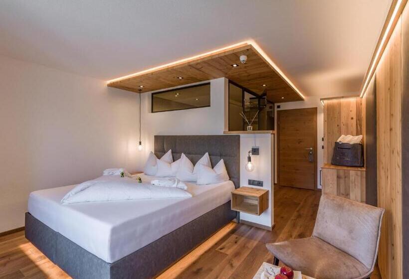 デラックスルーム, Waldfriede Der Logenplatz Im Zillertal