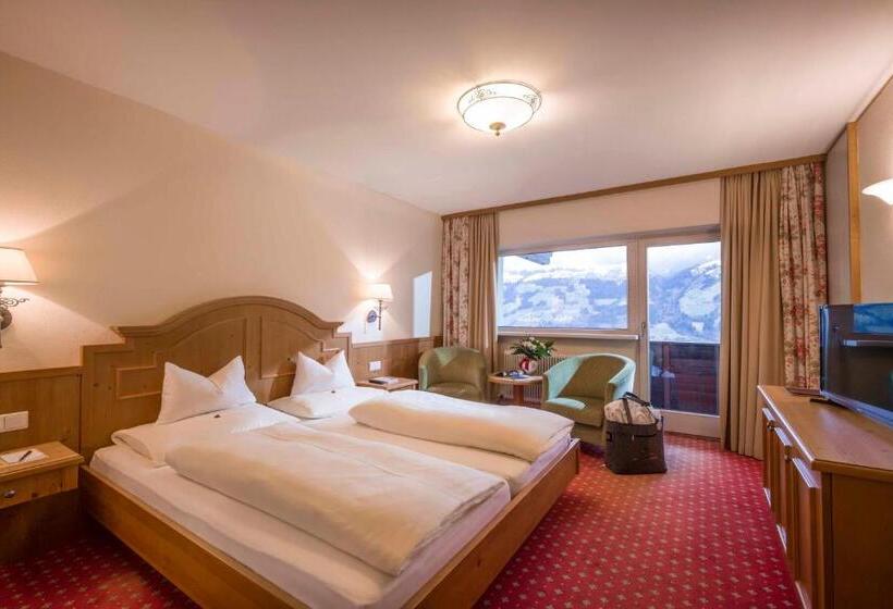 パノラミックビュースタンダードルーム, Waldfriede Der Logenplatz Im Zillertal