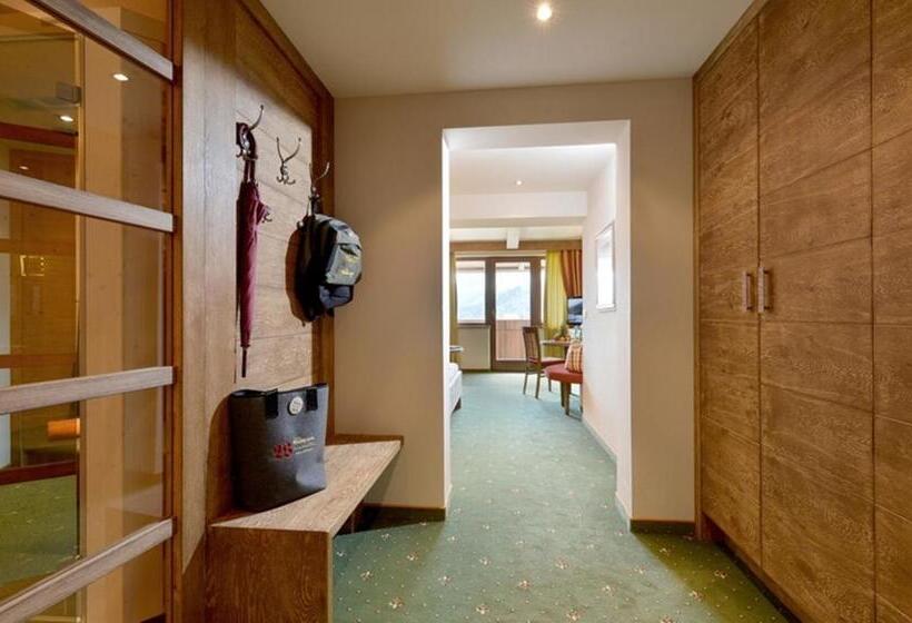 マウンテンビュースイート, Waldfriede Der Logenplatz Im Zillertal